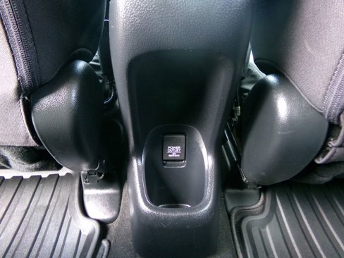 Used 2016 Honda HR-V EX image 23