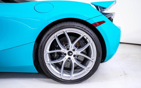 Used 2022 McLaren 720S Performance image 16