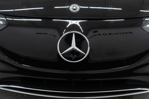 Used 2023 Mercedes-Benz EQE 500 4MATIC Sedan image 48