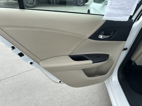 Used 2013 Honda Accord EX-L image 26