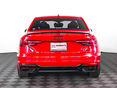 Used 2023 Audi A4 2.0T Premium Plus image 13