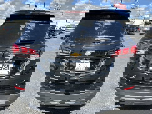Used 2022 Chevrolet Equinox LT image 31