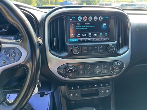 Used 2018 Chevrolet Colorado ZR2 image 12