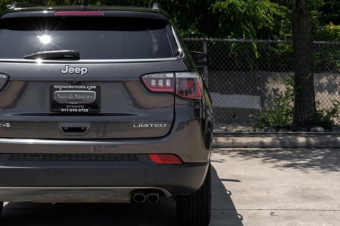 Used 2018 Jeep Compass Limited w/ Navigation Group image 61