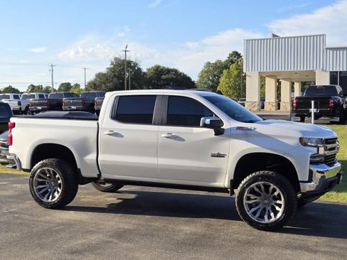 Used 2020 Chevrolet Silverado 1500 LT w/ Texas Edition image 10