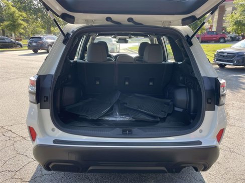 Used 2025 Subaru Forester w/ Convenience Package #1 image 4