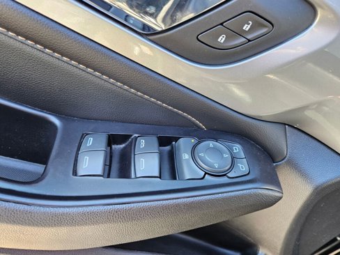 Used 2018 Chevrolet Traverse LT image 21