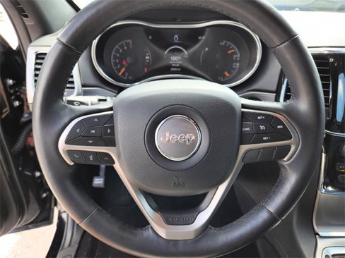 Certified 2021 Jeep Grand Cherokee Laredo X image 28