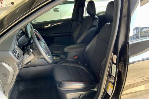 Used 2023 Ford Escape ST-Line w/ Tech Pack #1 image 7