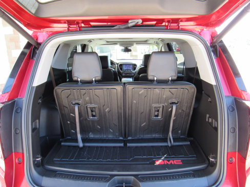 Used 2021 GMC Acadia AT4 w/ Technology Package image 42