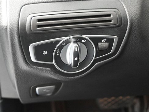 Used 2023 Mercedes-Benz GLC 300 4MATIC Coupe image 20