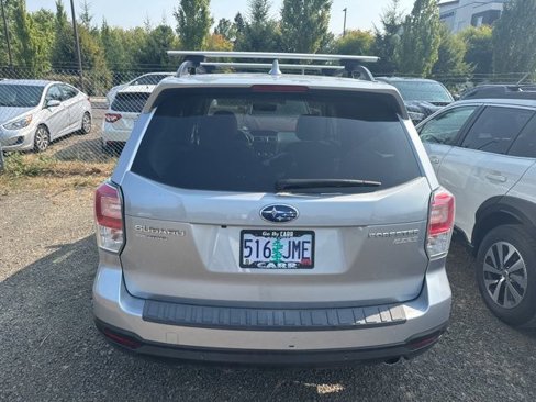 Used 2017 Subaru Forester 2.5i Limited image 5