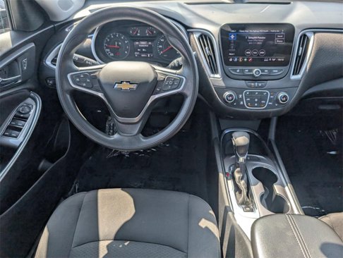 Used 2022 Chevrolet Malibu LT image 11