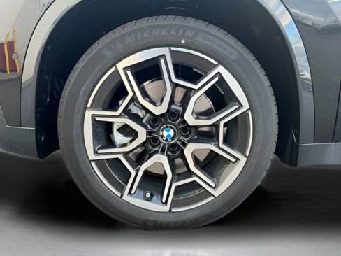 New 2025 BMW X1 xDrive28i w/ Technology Package image 25