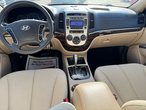 Used 2012 Hyundai Santa Fe GLS image 13