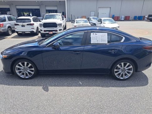 Used 2022 MAZDA MAZDA3 s image 3