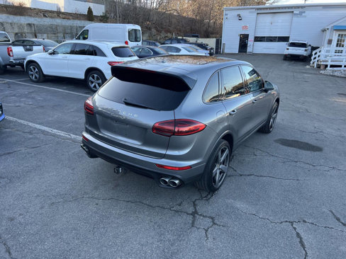 Used 2016 Porsche Cayenne S w/ Premium Package image 11