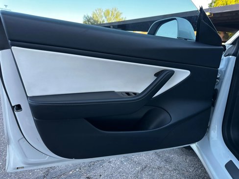 Used 2020 Tesla Model 3 Long Range image 15