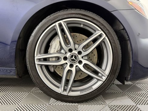 Used 2018 Mercedes-Benz E 300 image 10
