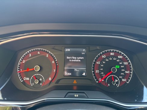 Used 2021 Volkswagen Jetta SE w/ SE Cold Weather Package image 22