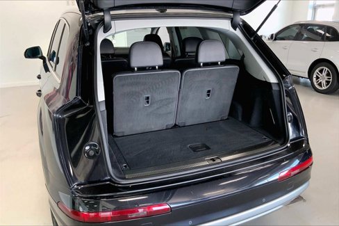 Used 2018 Audi Q7 3.0T Premium Plus w/ Premium Plus Package image 16