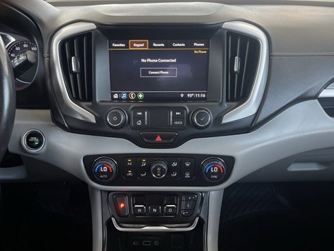 Used 2020 GMC Terrain SLT w/ Preferred Package image 28