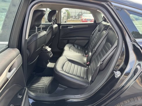 Used 2013 Ford Fusion SE image 14