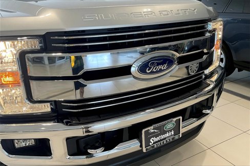 Used 2019 Ford F250 Lariat w/ Lariat Ultimate Package image 29