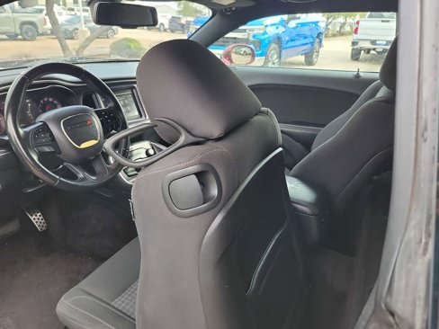 Used 2018 Dodge Challenger SXT w/ Blacktop Package image 12