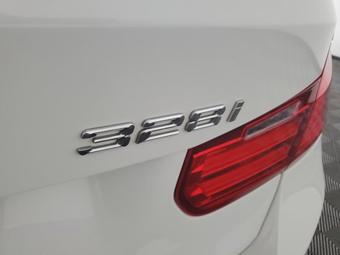Used 2014 BMW 328i Sedan image 32