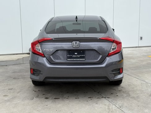 Used 2018 Honda Civic EX-T image 8