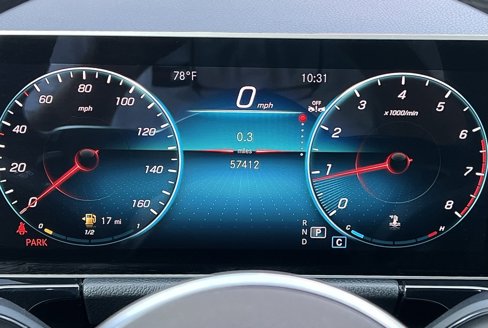 Used 2021 Mercedes-Benz GLA 250 w/ Premium Package image 38