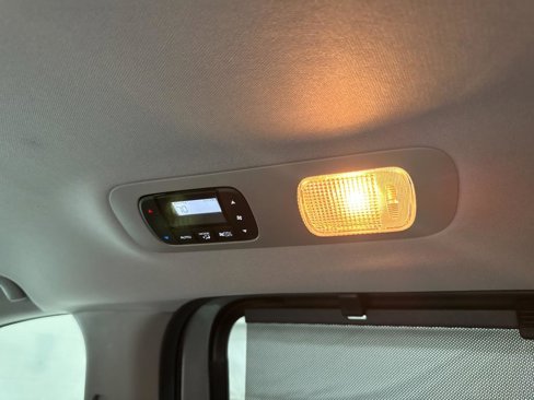 Used 2018 Honda Odyssey Touring image 64
