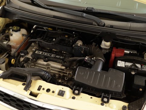 Used 2014 Chevrolet Spark LT image 27