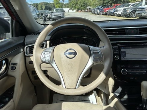 Used 2015 Nissan Rogue SV w/ SV Premium Package image 19