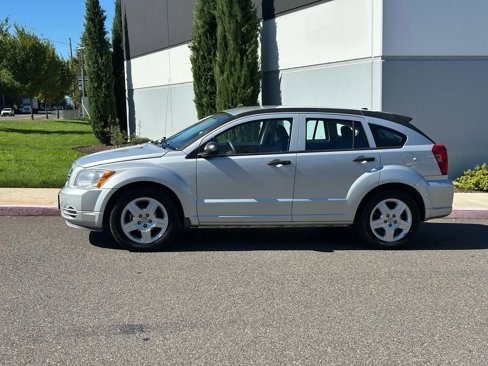 Used 2008 Dodge Caliber SXT image 2
