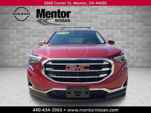 Used 2020 GMC Terrain SLT w/ Preferred Package image 2