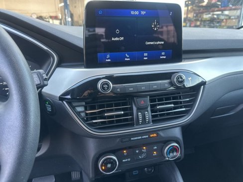 Used 2021 Ford Escape SE w/ SE Sport Appearance Package image 22