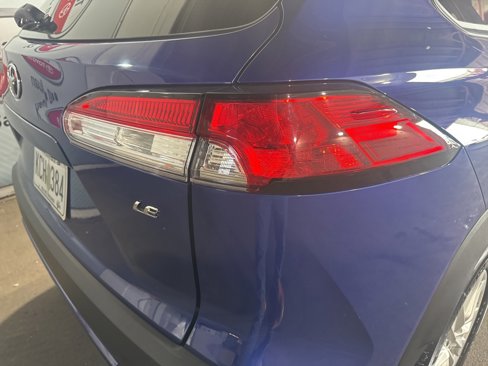 Used 2023 Toyota Corolla Cross LE image 15