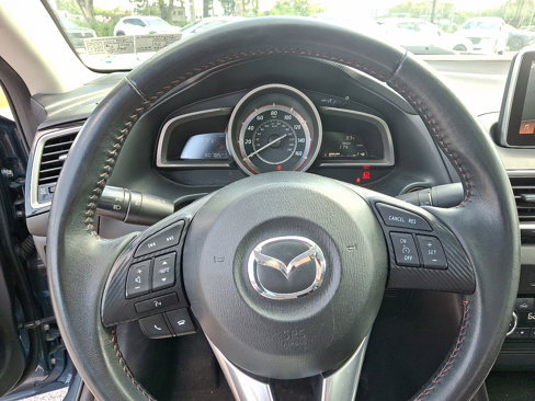 Used 2015 MAZDA MAZDA3 i Touring w/ Technology Package image 20