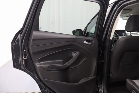 Used 2017 Ford Escape SE w/ SE Cold Weather Package image 11
