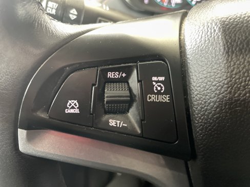 Used 2022 Chevrolet Trax LT w/ LT Convenience Package image 29