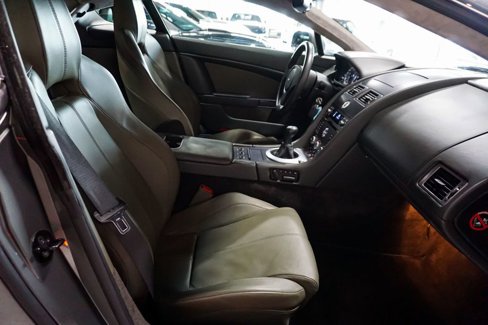 Used 2007 Aston Martin V8 Vantage Coupe image 35