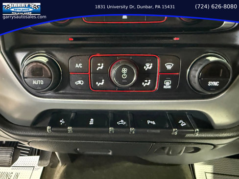 Used 2015 GMC Sierra 1500 SLE w/ SLE Value Package image 20