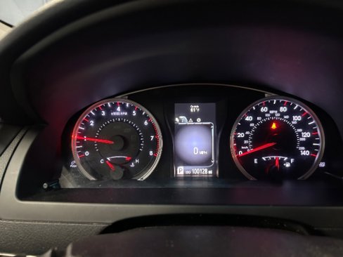 Used 2017 Toyota Camry SE image 13