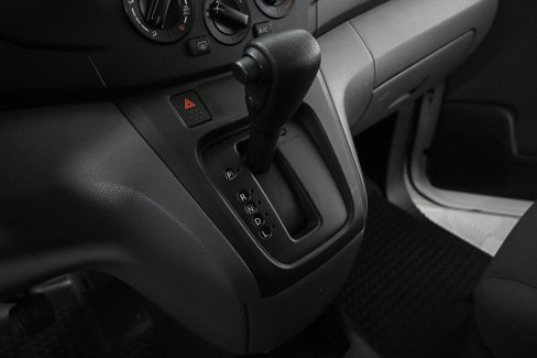 Used 2016 Nissan NV200 S w/ Back Door Glass Package image 12