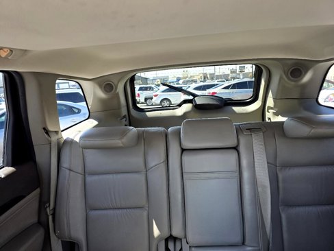 Used 2011 Jeep Grand Cherokee Laredo image 25