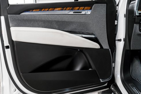 Used 2025 Cadillac Escalade Sport Platinum w/ LPO, Floor Liner Package image 9