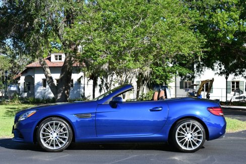Used 2017 Mercedes-Benz SLC 300 image 3