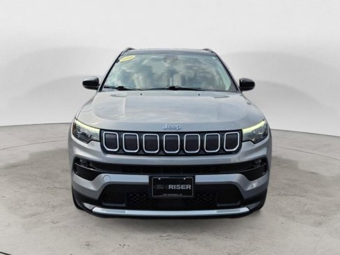 Used 2022 Jeep Compass Limited w/ Elite Group image 8